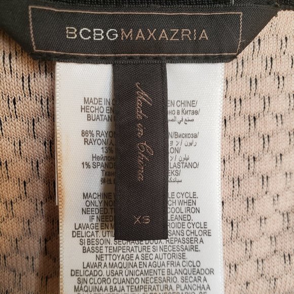 Sleeveless Black and Beige knitted Pattern Mini Dress - Picture 5 of 6